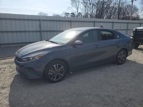 2024 Kia Forte, VIN 3KPF24AD4RE727806. Фото 1 з 6 з аукціону Copart. Каталог авто зі США OpenDataCar.