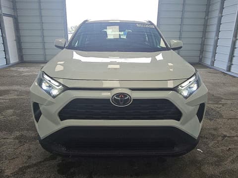 2022 Toyota RAV4, VIN 2T3W1RFV1NC187848. Фото 5 з 6 з аукціону Copart. Каталог авто зі США OpenDataCar.