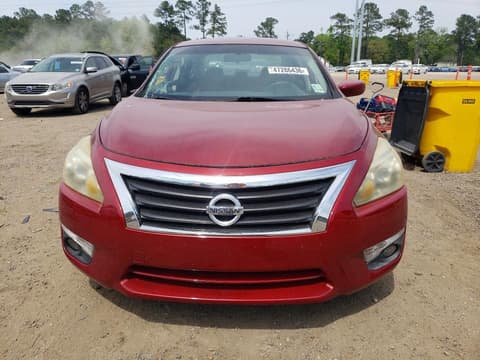 2015 Nissan Altima, VIN 1N4AL3AP0FN346835. Фото 5 з 6 з аукціону Copart. Каталог авто зі США OpenDataCar.