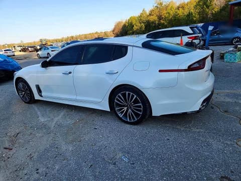 2018 Kia Stinger, VIN KNAE25LAXJ6011178. Фото 2 з 6 з аукціону Copart. Каталог авто зі США OpenDataCar.