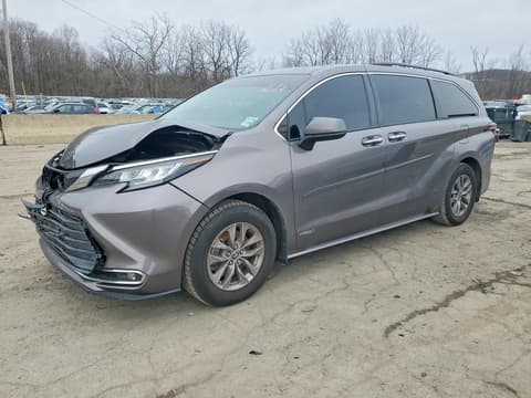 2021 Toyota Sienna, VIN 5TDJSKFC9MS033030. Фото 1 з 6 з аукціону Copart. Каталог авто зі США OpenDataCar.