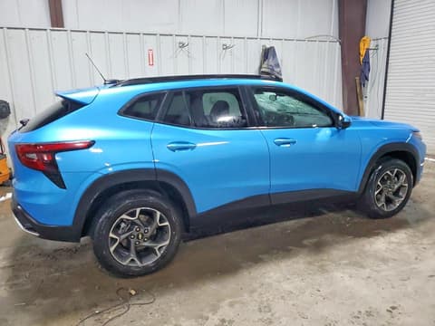 2025 Chevrolet Trax, VIN KL77LHEPXSC115889. Фото 3 з 6 з аукціону Copart. Каталог авто зі США OpenDataCar.