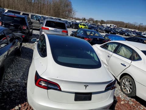 2022 Tesla Model 3, VIN 5YJ3E1EAXNF326953. Фото 6 з 6 з аукціону Copart. Каталог авто зі США OpenDataCar.