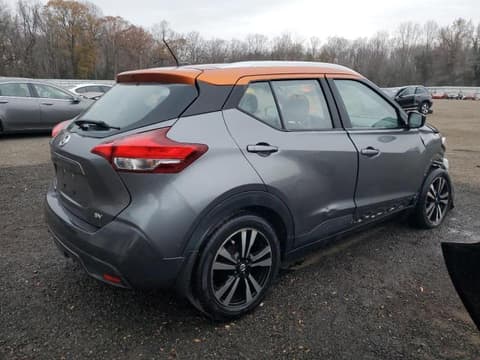 2019 Nissan Kicks, VIN 3N1CP5CU5KL567561. Фото 3 з 6 з аукціону Copart. Каталог авто зі США OpenDataCar.