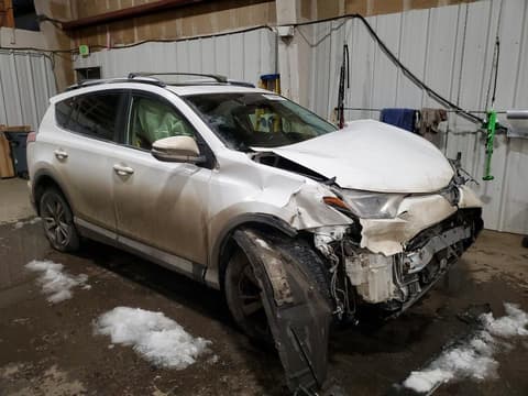 2017 Toyota RAV4, VIN JTMRFREV8HJ700661. Фото 4 з 6 з аукціону Copart. Каталог авто зі США OpenDataCar.