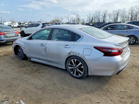 2017 Nissan Altima, VIN 1N4AL3AP6HC286042. Фото 2 з 6 з аукціону Copart. Каталог авто зі США OpenDataCar.