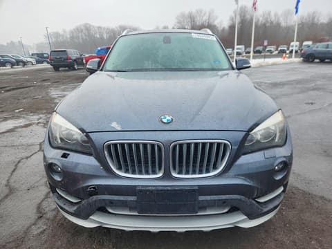 2015 Bmw X1, VIN WBAVL1C51FVY34684. Фото 5 з 6 з аукціону Copart. Каталог авто зі США OpenDataCar.