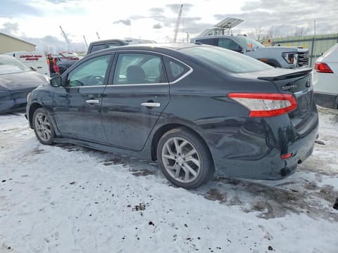 2015 Nissan Sentra, VIN 3N1AB7AP3FY300183. Фото 2 з 6 з аукціону Copart. Каталог авто зі США OpenDataCar.