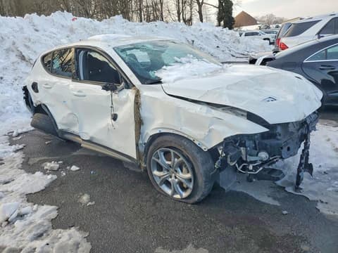 2024 Dodge Hornet, VIN ZACPDFCW9R3A30263. Фото 4 из 6 с аукциона Copart. Каталог авто из США OpenDataCar.