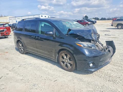 2016 Toyota Sienna, VIN 5TDXK3DC4GS697856. Zdjęcie 4 z 6 z aukcji Copart. Katalog aut z USA OpenDataCar.