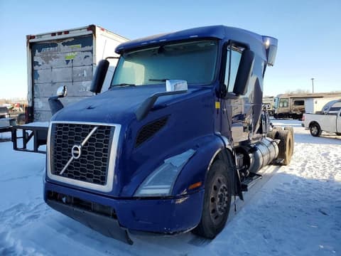 2024 Volvo VNR, VIN 4V4WC9EH4RN655643. Фото 2 из 6 с аукциона Copart. Каталог авто из США OpenDataCar.