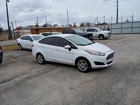 2019 Ford Fiesta, VIN 3FADP4BJ2KM110600. Фото 1 з 6 з аукціону Copart. Каталог авто зі США OpenDataCar.