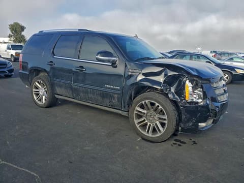 2014 Cadillac Escalade, VIN 1GYS4CEF5ER113919. Фото 4 з 6 з аукціону Copart. Каталог авто зі США OpenDataCar.