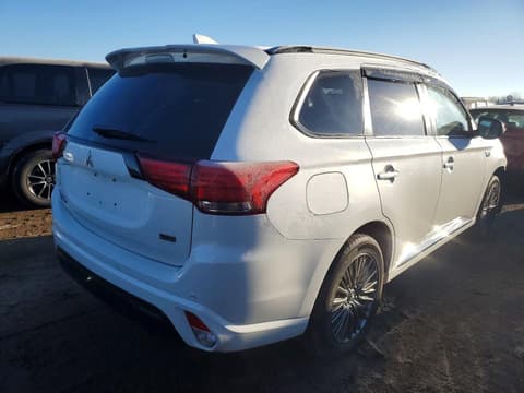 2022 Mitsubishi Outlander, VIN JA4J2VA7XNZ021121. Фото 3 з 6 з аукціону Copart. Каталог авто зі США OpenDataCar.