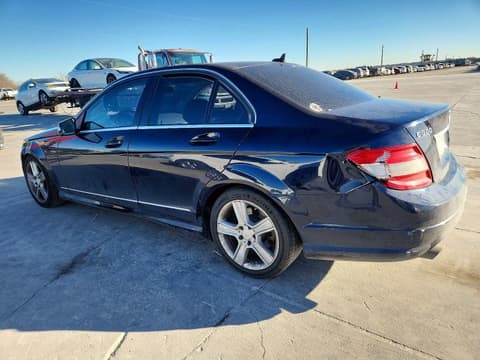 2010 Mercedes-benz C-Class, VIN WDDGF8BB8AR109643. Фото 2 з 6 з аукціону Copart. Каталог авто зі США OpenDataCar.