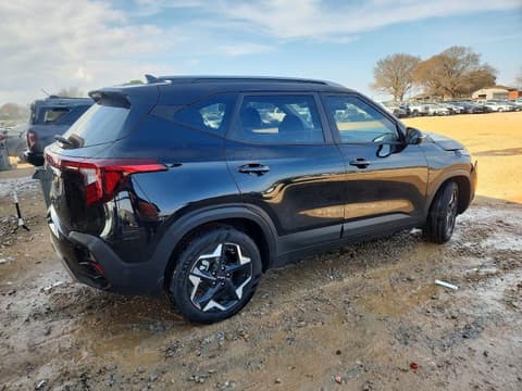 2025 Kia Seltos, VIN KNDEU2AAXS7812655. Фото 3 з 6 з аукціону Copart. Каталог авто зі США OpenDataCar.