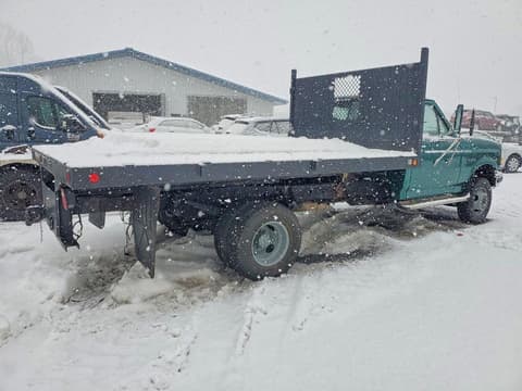 1992 Ford F, VIN 2FDLF47G2NCA85635. Фото 3 з 6 з аукціону Copart. Каталог авто зі США OpenDataCar.