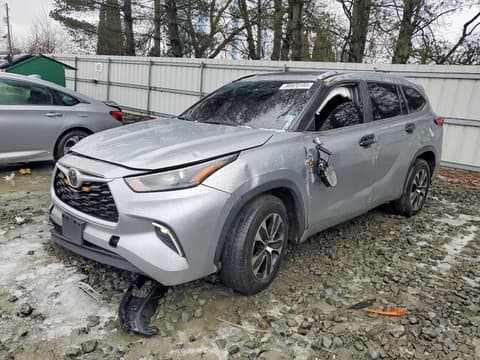 2022 Toyota Highlander, VIN 5TDGZRAH0NS558433. Фото 1 з 6 з аукціону Copart. Каталог авто зі США OpenDataCar.