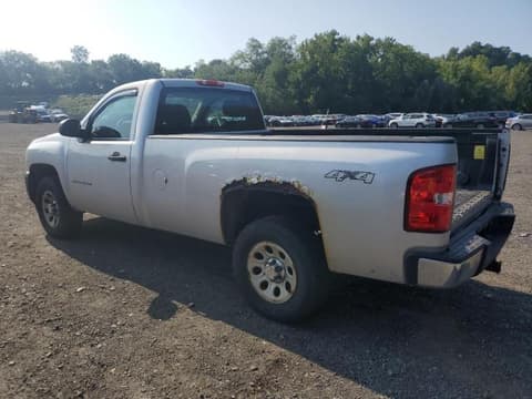 2011 Chevrolet Silverado, VIN 1GCNKPEAXBF204203. Фото 2 з 6 з аукціону Copart. Каталог авто зі США OpenDataCar.
