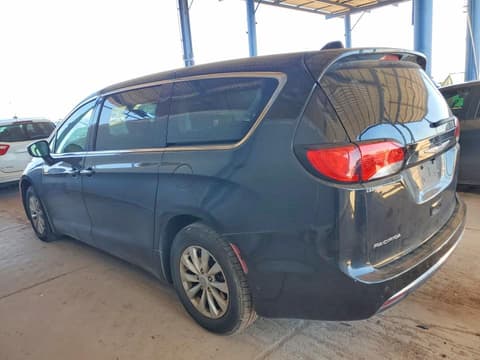 2018 Chrysler Pacifica, VIN 2C4RC1FG9JR278587. Zdjęcie 2 z 6 z aukcji Copart. Katalog aut z USA OpenDataCar.