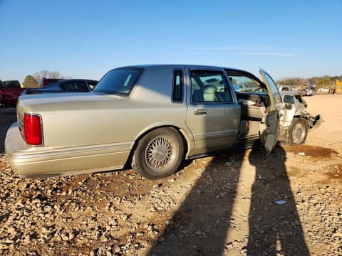 1997 Lincoln Town Car, VIN 1LNLM82W6VY745423. Photo 3 of 6 from Copart auction. OpenDataCar US salvage catalog.