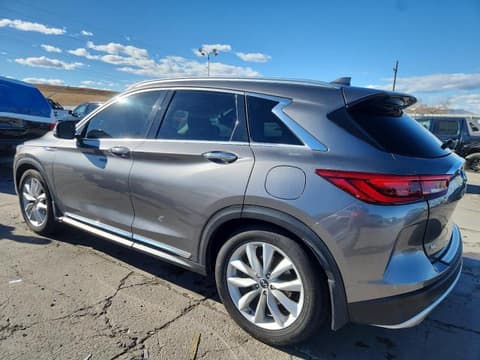 2019 Infiniti QX50, VIN 3PCAJ5M31KF125984. Фото 2 з 6 з аукціону Copart. Каталог авто зі США OpenDataCar.