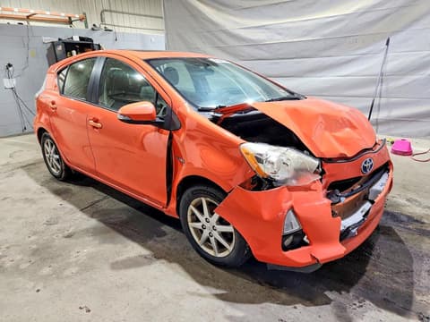 2012 Toyota Prius C, VIN JTDKDTB33C1014981. Фото 4 з 6 з аукціону Copart. Каталог авто зі США OpenDataCar.