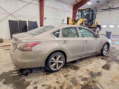 2014 Nissan Altima, VIN 1N4AL3AP1EC122323. Фото 3 з 6 з аукціону Copart. Каталог авто зі США OpenDataCar.