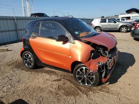 2016 Smart Fortwo, VIN WMEFJ5DA6GK069556. Фото 4 з 6 з аукціону Copart. Каталог авто зі США OpenDataCar.