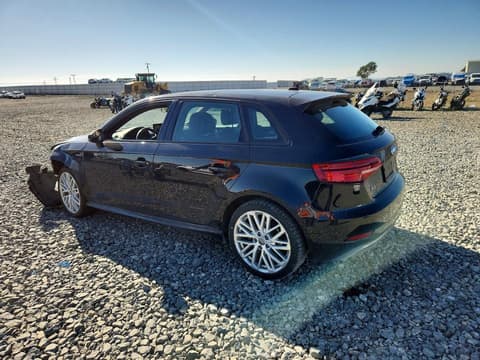 2018 Audi A3 e-tron, VIN WAUUPBFF4JA071005. Фото 2 из 6 с аукциона Copart. Каталог авто из США OpenDataCar.