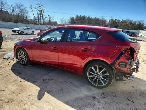 2018 Mazda 3, VIN 3MZBN1L35JM189438. Фото 2 з 6 з аукціону Copart. Каталог авто зі США OpenDataCar.
