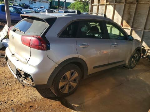 2018 Kia Niro, VIN KNDCM3LD1J5212623. Фото 3 з 6 з аукціону Copart. Каталог авто зі США OpenDataCar.