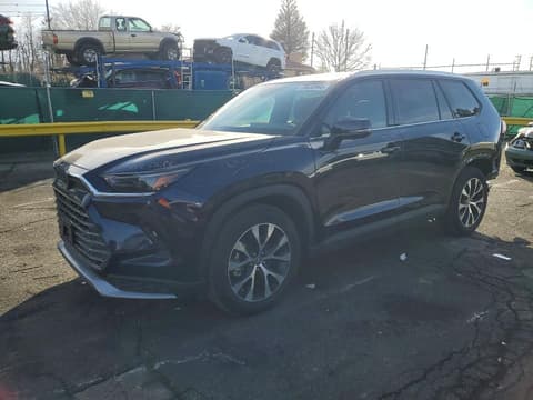 2025 Toyota Highlander, VIN 5TDADAB56SS013830. Фото 1 з 6 з аукціону Copart. Каталог авто зі США OpenDataCar.