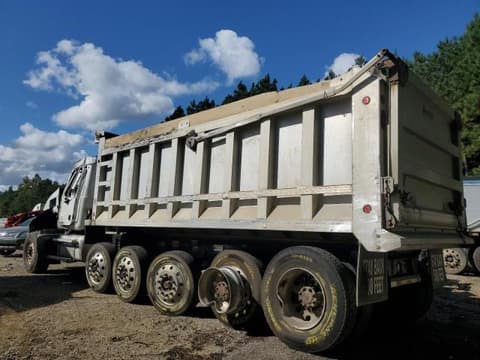 2016 Mack 700 Gu700, VIN 1M2AX09C5GM028226. Фото 3 з 6 з аукціону Copart. Каталог авто зі США OpenDataCar.