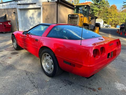 1994 Chevrolet Corvette, VIN 1G1YY22P4R5108017. Zdjęcie 3 z 6 z aukcji Copart. Katalog aut z USA OpenDataCar.
