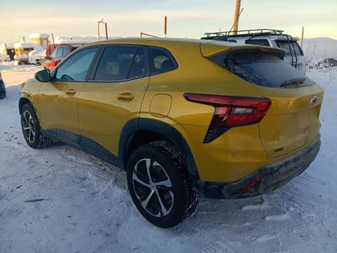 2025 Chevrolet Trax, VIN KL77LGEPXSC082757. Фото 2 из 6 с аукциона Copart. Каталог авто из США OpenDataCar.