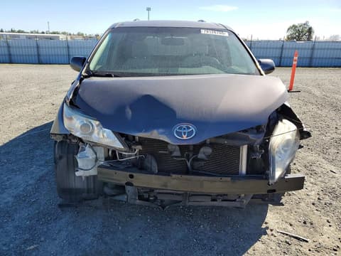 2013 Toyota Sienna, VIN 5TDKK3DC0DS317790. Фото 5 з 6 з аукціону Copart. Каталог авто зі США OpenDataCar.