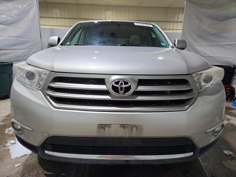 2011 Toyota Highlander, VIN 5TDDK3EH7BS051460. Фото 5 з 6 з аукціону Copart. Каталог авто зі США OpenDataCar.