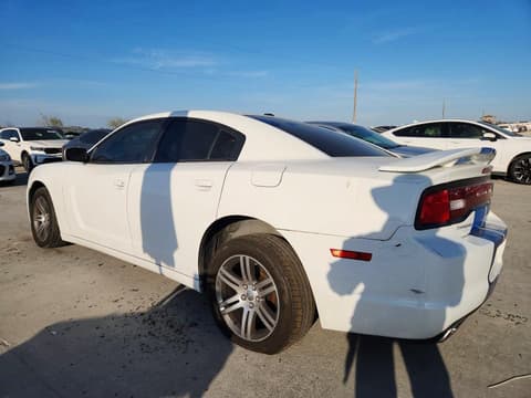 2014 Dodge Charger, VIN 2C3CDXHG8EH251738. Фото 2 з 6 з аукціону Copart. Каталог авто зі США OpenDataCar.