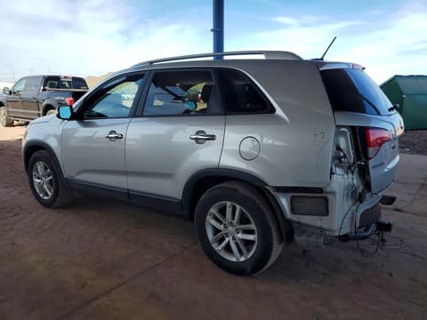 2014 Kia Sorento, VIN 5XYKTCA66EG530706. Zdjęcie 2 z 6 z aukcji Copart. Katalog aut z USA OpenDataCar.