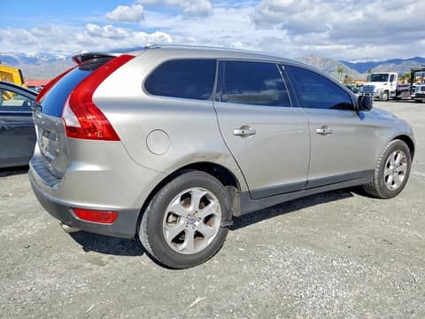 2011 Volvo XC60, VIN YV4940DL2B2210488. Фото 3 з 6 з аукціону Copart. Каталог авто зі США OpenDataCar.