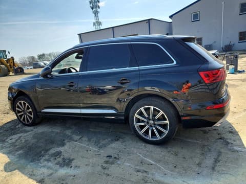 2017 Audi Q7, VIN WA1LAAF7XHD014832. Zdjęcie 2 z 6 z aukcji Copart. Katalog aut z USA OpenDataCar.