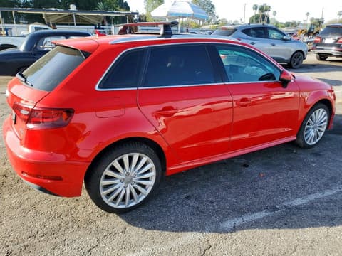 2016 Audi A3 e-tron, VIN WAUSPBFF5GA071515. Фото 3 з 6 з аукціону Copart. Каталог авто зі США OpenDataCar.