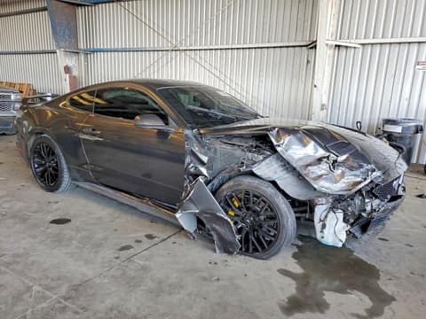 2019 Ford Mustang, VIN 1FA6P8CFXK5135518. Фото 4 з 6 з аукціону Copart. Каталог авто зі США OpenDataCar.