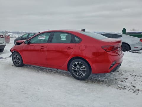 2024 Kia Forte, VIN 3KPF24AD2RE777846. Фото 2 з 6 з аукціону Copart. Каталог авто зі США OpenDataCar.