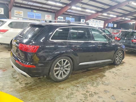 2017 Audi Q7, VIN WA1VAAF74HD003639. Фото 3 из 6 с аукциона Copart. Каталог авто из США OpenDataCar.