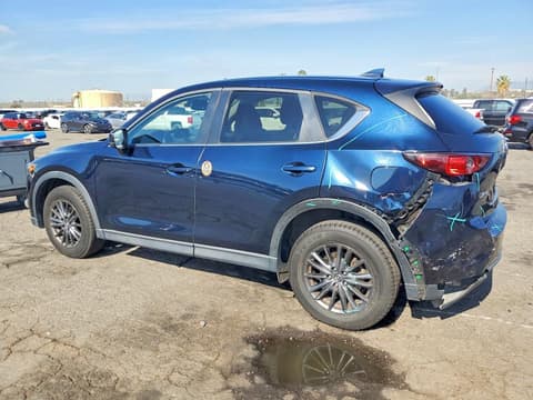2020 Mazda CX-5, VIN JM3KFACM8L0825727. Фото 2 з 6 з аукціону Copart. Каталог авто зі США OpenDataCar.