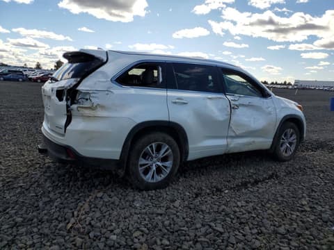 2015 Toyota Highlander, VIN 5TDJKRFH5FS086380. Фото 3 з 6 з аукціону Copart. Каталог авто зі США OpenDataCar.