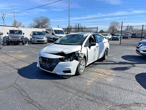 2022 Nissan Versa, VIN 3N1CN8DV4NL843666. Фото 2 з 6 з аукціону Copart. Каталог авто зі США OpenDataCar.