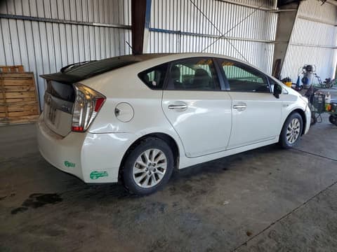 2013 Toyota Prius Plug-In, VIN JTDKN3DP2D3034075. Фото 3 з 6 з аукціону Copart. Каталог авто зі США OpenDataCar.